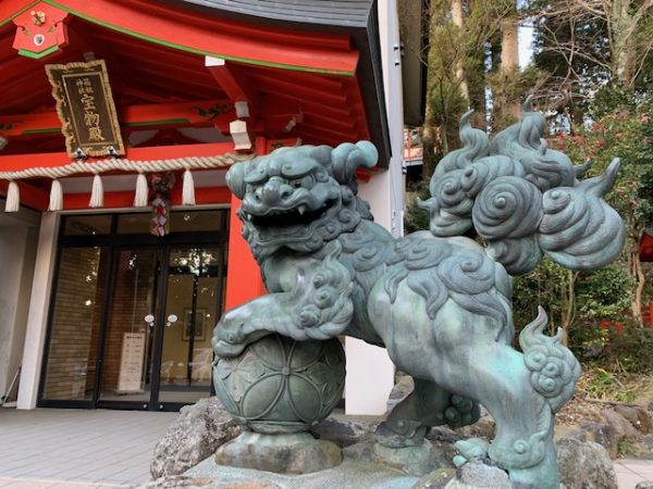 箱根神社狛犬